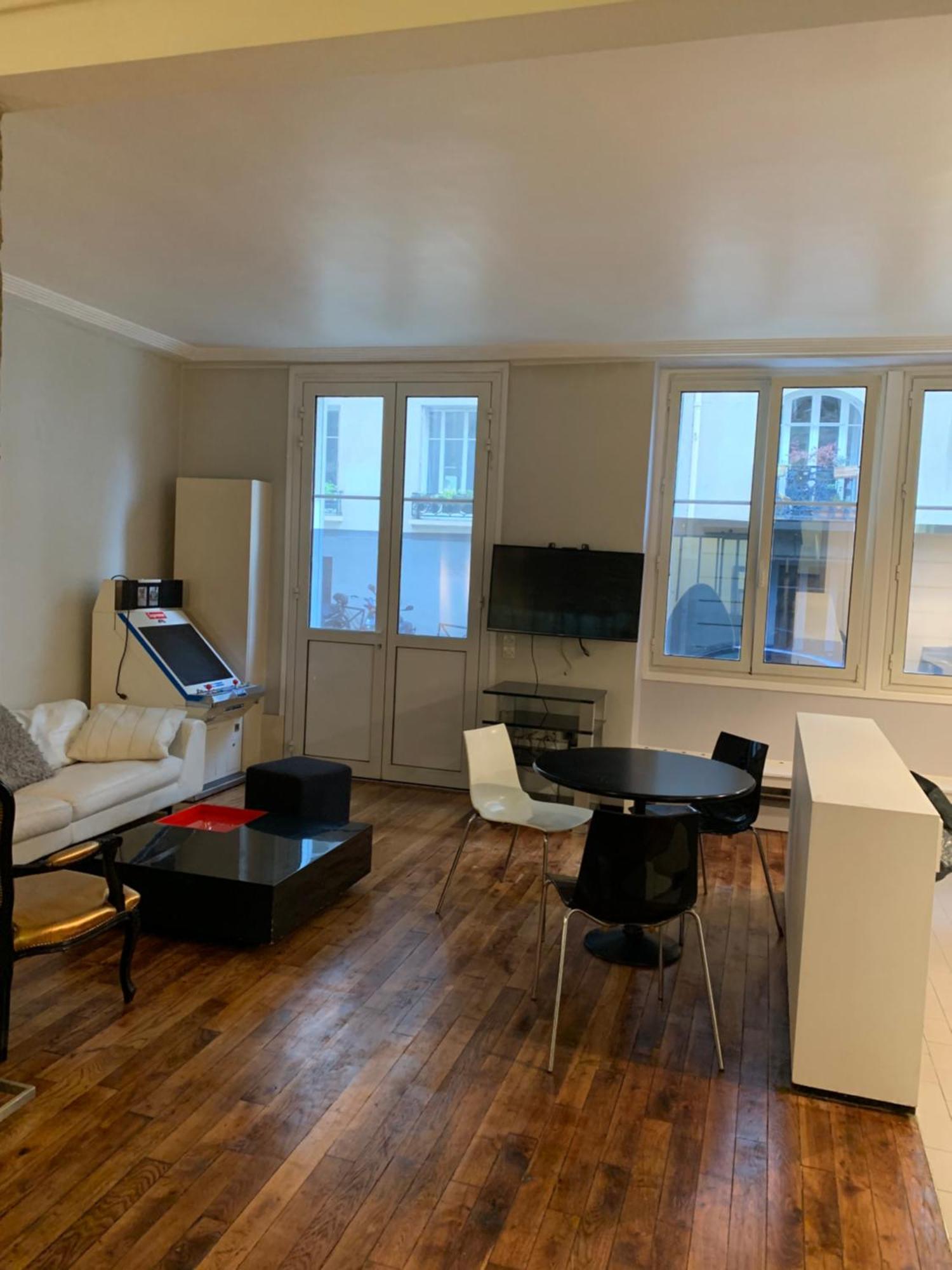 Loft Montmartre Au Pieds Des Vignes Apartment Париж Екстериор снимка